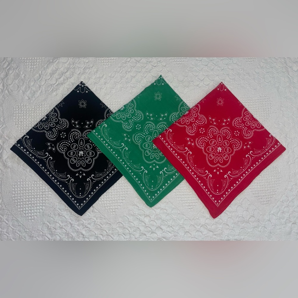 Lot of (3) Vintage 100% Cotton RN# 52469, Bandana Scarf - Green, Red, Black